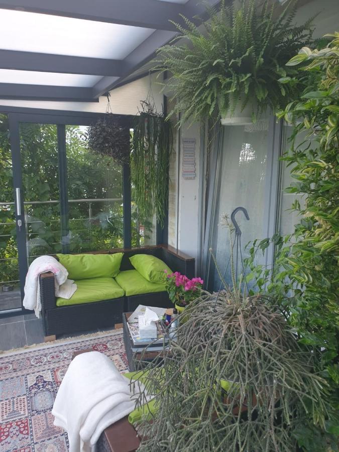 Cozy Room With A Beautiful Garden View Baunatal Dış mekan fotoğraf